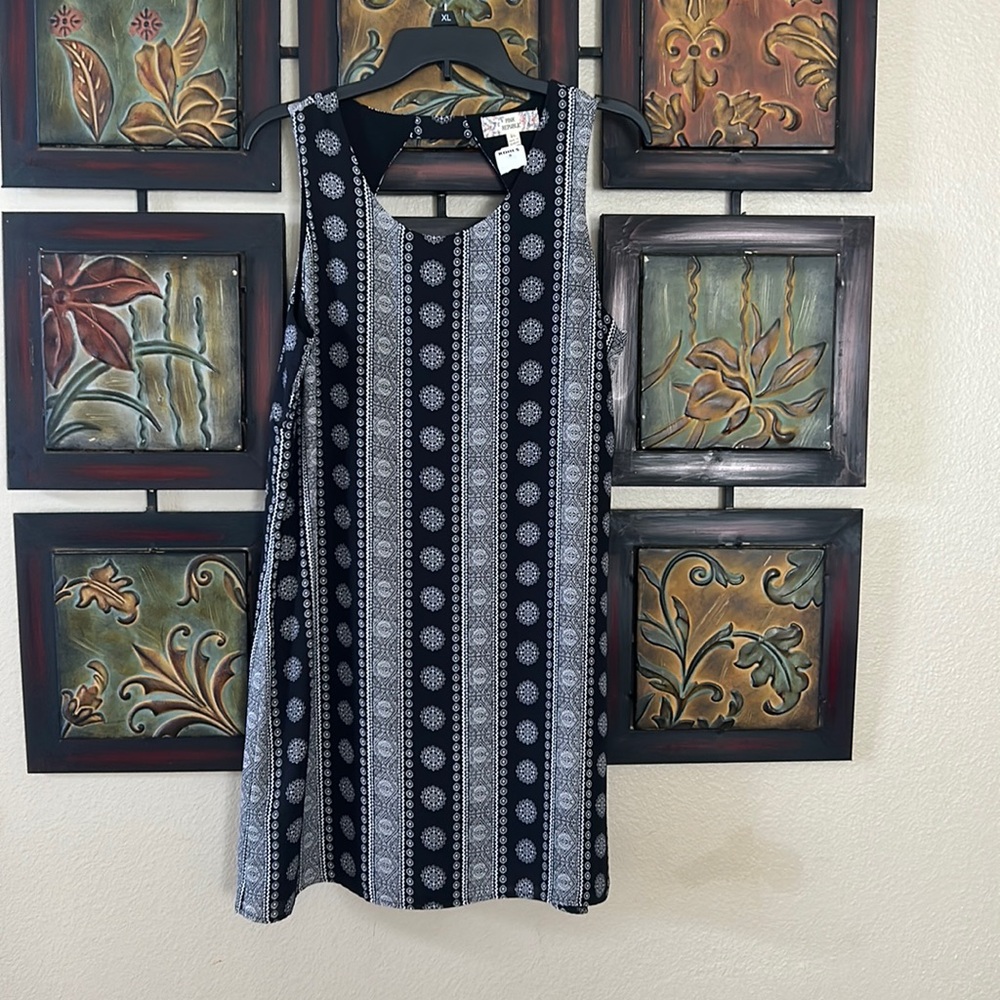 Light weight dress